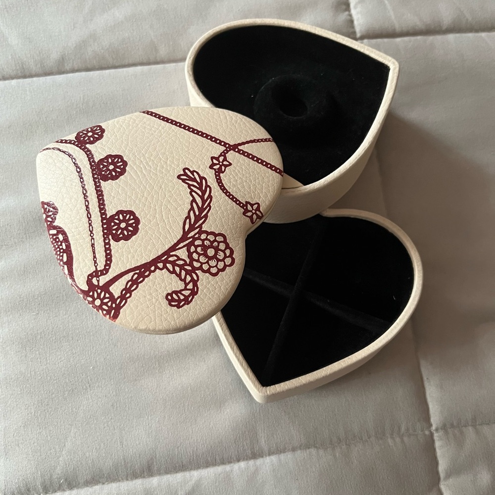 Pandora Two-Tiered Heart-Shaped Genuine Leather Jewelry Box